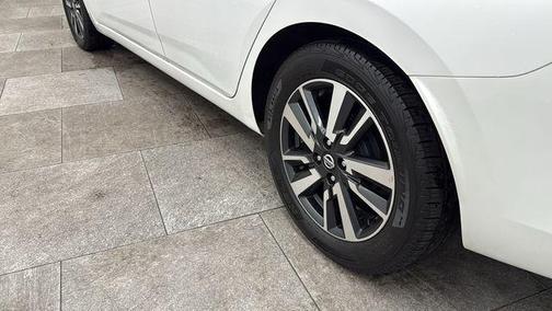 2022 Nissan Versa 1.6 SV