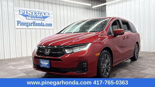 Radiant Red Metallic II 2026 Honda Odyssey Touring