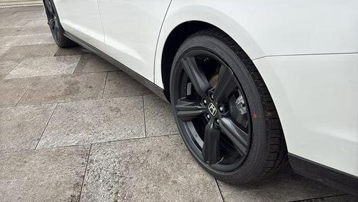 Platinum White Pearl 2026 Honda Accord Hybrid Sport-L
