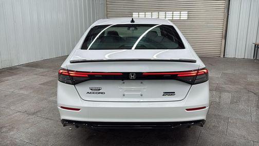Platinum White Pearl 2026 Honda Accord Hybrid Sport-L