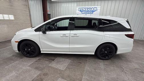 Platinum White Pearl 2026 Honda Odyssey Sport-L