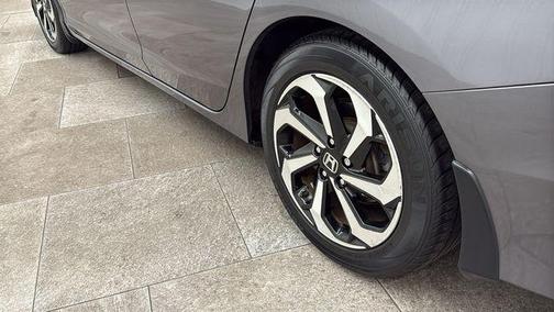 Modern Steel Metallic 2017 Honda Accord EX-L
