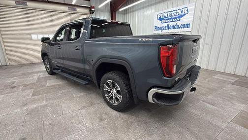 Dark Sky Metallic 2021 GMC Sierra 1500 SLE