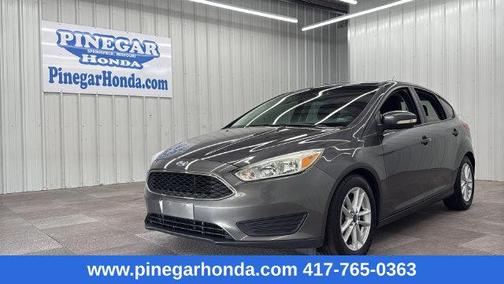 Ruby Red Metallic Tinted Clearcoat 2015 Ford Focus SE
