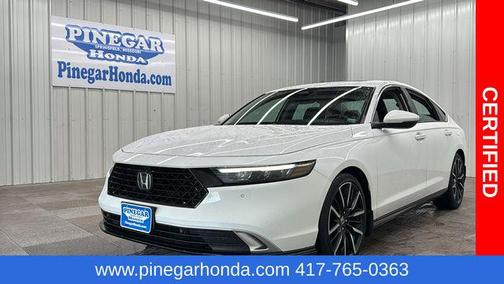 Platinum White Pearl 2023 Honda Accord Hybrid Touring
