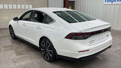 Platinum White Pearl 2023 Honda Accord Hybrid Touring