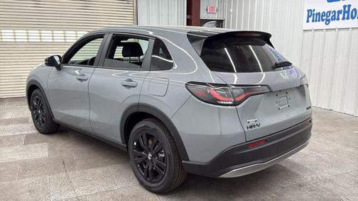 Urban Gray Pearl 2026 Honda HR-V AWD Sport
