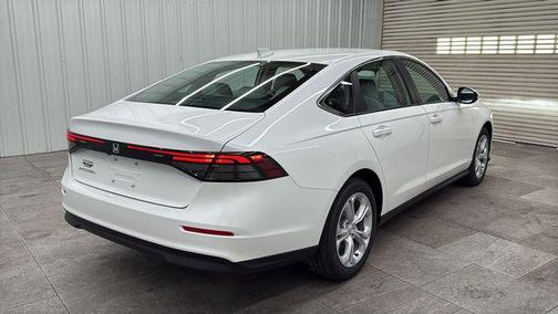 2025 Honda Accord LX 1.5T