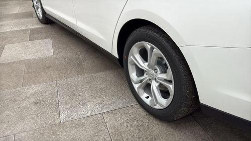 2025 Honda Accord LX 1.5T