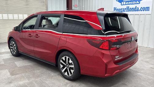 Radiant Red Metallic II 2027 Honda Odyssey EX-L