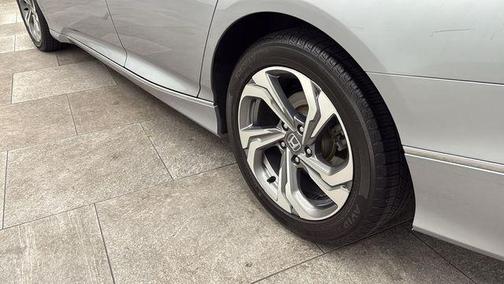 2019 Honda Accord EX