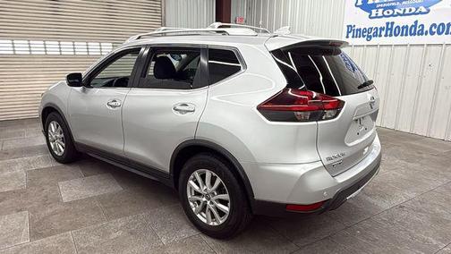Brilliant Silver Metallic 2019 Nissan Rogue SV