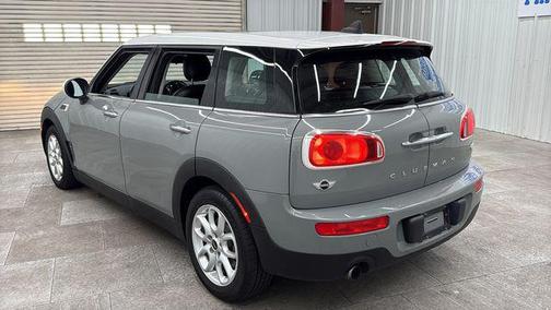 Moonwalk Grey Semi-Metallic 2016 MINI Clubman Cooper