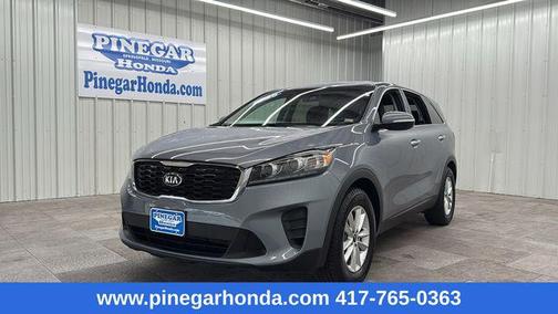 2020 Kia Sorento LX