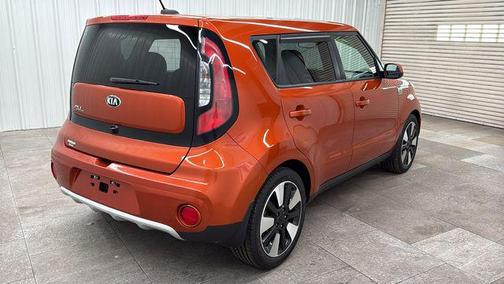 Wild Orange 2019 Kia Soul +