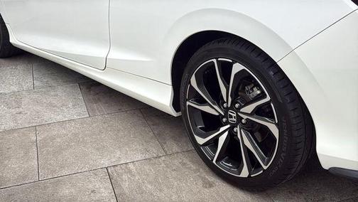 White Orchid Pearl 2018 Honda Civic Si