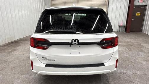 Platinum White Pearl 2026 Honda Odyssey EX-L