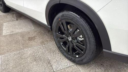 Platinum White Pearl 2026 Honda HR-V AWD Sport