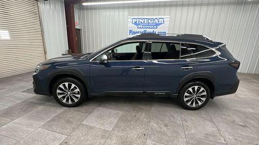 2023 Subaru Outback Touring XT
