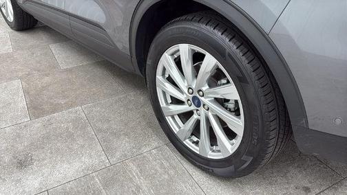 Carbonized Gray Metallic 2022 Ford Escape Titanium
