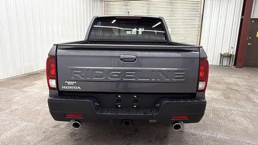Modern Steel Metallic 2026 Honda Ridgeline RTL