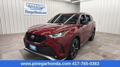 Ruby Flare Pearl 2021 Toyota Highlander XSE