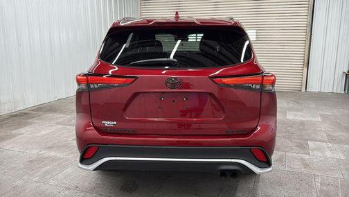Ruby Flare Pearl 2021 Toyota Highlander XSE