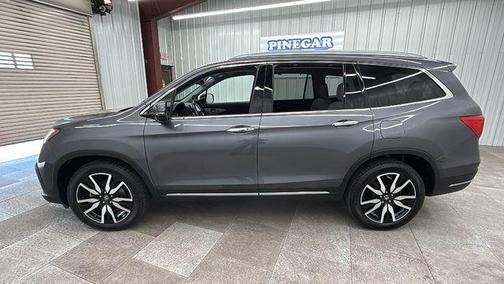 Modern Steel Metallic 2021 Honda Pilot AWD Elite