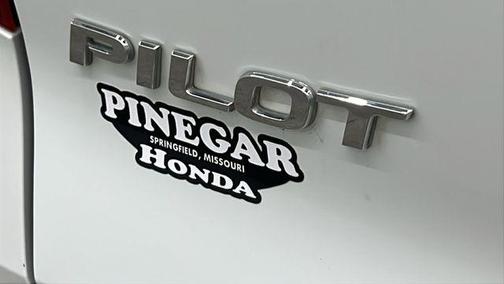 2020 Honda Pilot Touring 8-Passenger