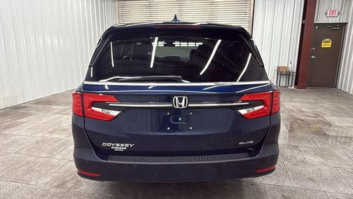 Obsidian Blue Pearl 2023 Honda Odyssey Elite