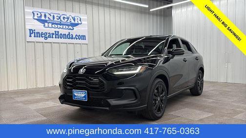 Crystal Black Pearl 2026 Honda HR-V AWD Sport