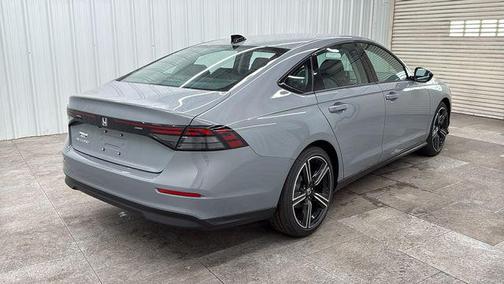 Urban Gray Pearl 2026 Honda Accord SE