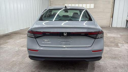 Urban Gray Pearl 2026 Honda Accord SE