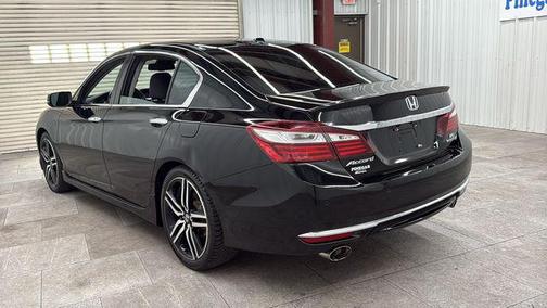 Crystal Black Pearl 2017 Honda Accord Touring V6