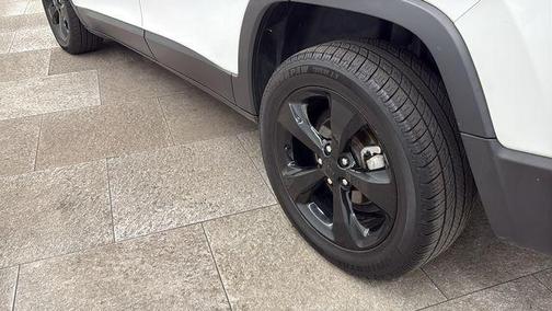 2021 Jeep Cherokee Altitude