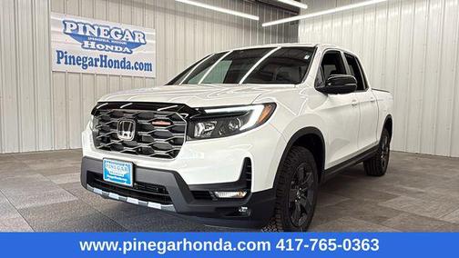 Platinum White Pearl 2026 Honda Ridgeline TrailSport