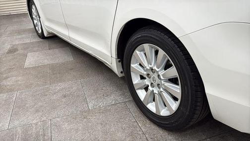 2011 Toyota Sienna Limited