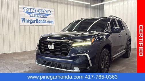 Obsidian Blue Pearl 2023 Honda Pilot Touring 8-Passenger
