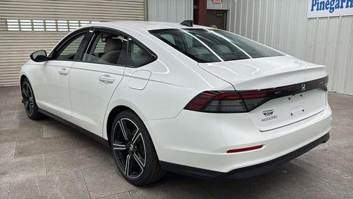 Platinum White Pearl 2026 Honda Accord SE