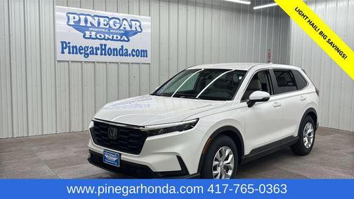 Platinum White Pearl 2026 Honda CR-V LX 2WD