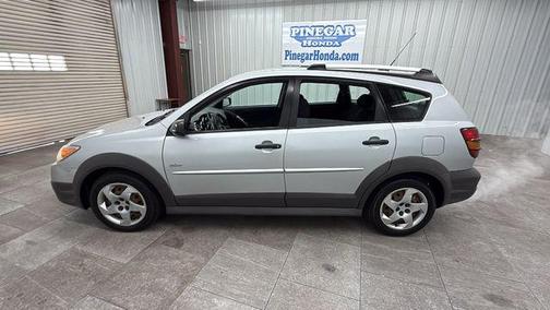 2005 Pontiac Vibe Base
