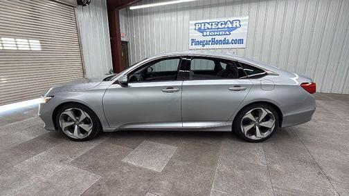 Lunar Silver Metallic 2018 Honda Accord Touring 2.0T
