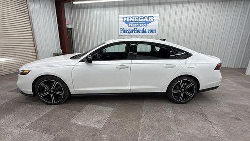 Platinum White Pearl 2026 Honda Accord SE