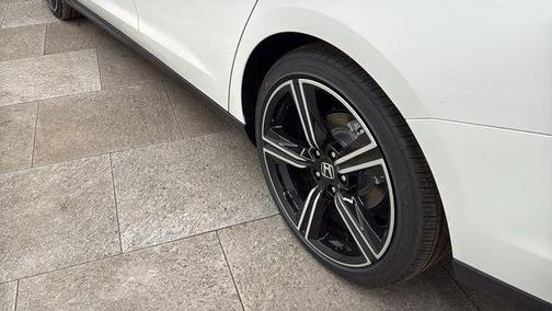 Platinum White Pearl 2026 Honda Accord SE