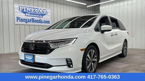 Platinum White Pearl 2023 Honda Odyssey Touring