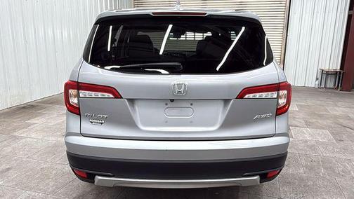 Lunar Silver Metallic 2022 Honda Pilot AWD EX-L
