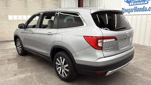 Lunar Silver Metallic 2022 Honda Pilot AWD EX-L