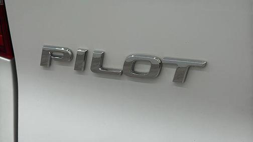 2022 Honda Pilot AWD Elite
