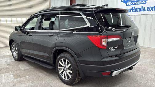 Crystal Black Pearl 2020 Honda Pilot EX-L