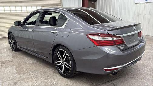 2017 Honda Accord Sport SE